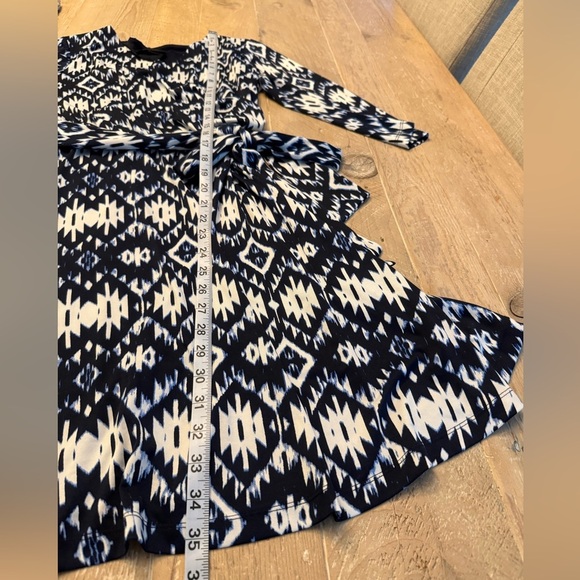 AB Studio Blue Pattern V-Neck Wrap Dress size M - Picture 6 of 9